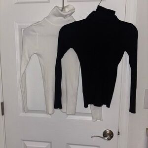 Bundle! NWOT black & white turtlenecks